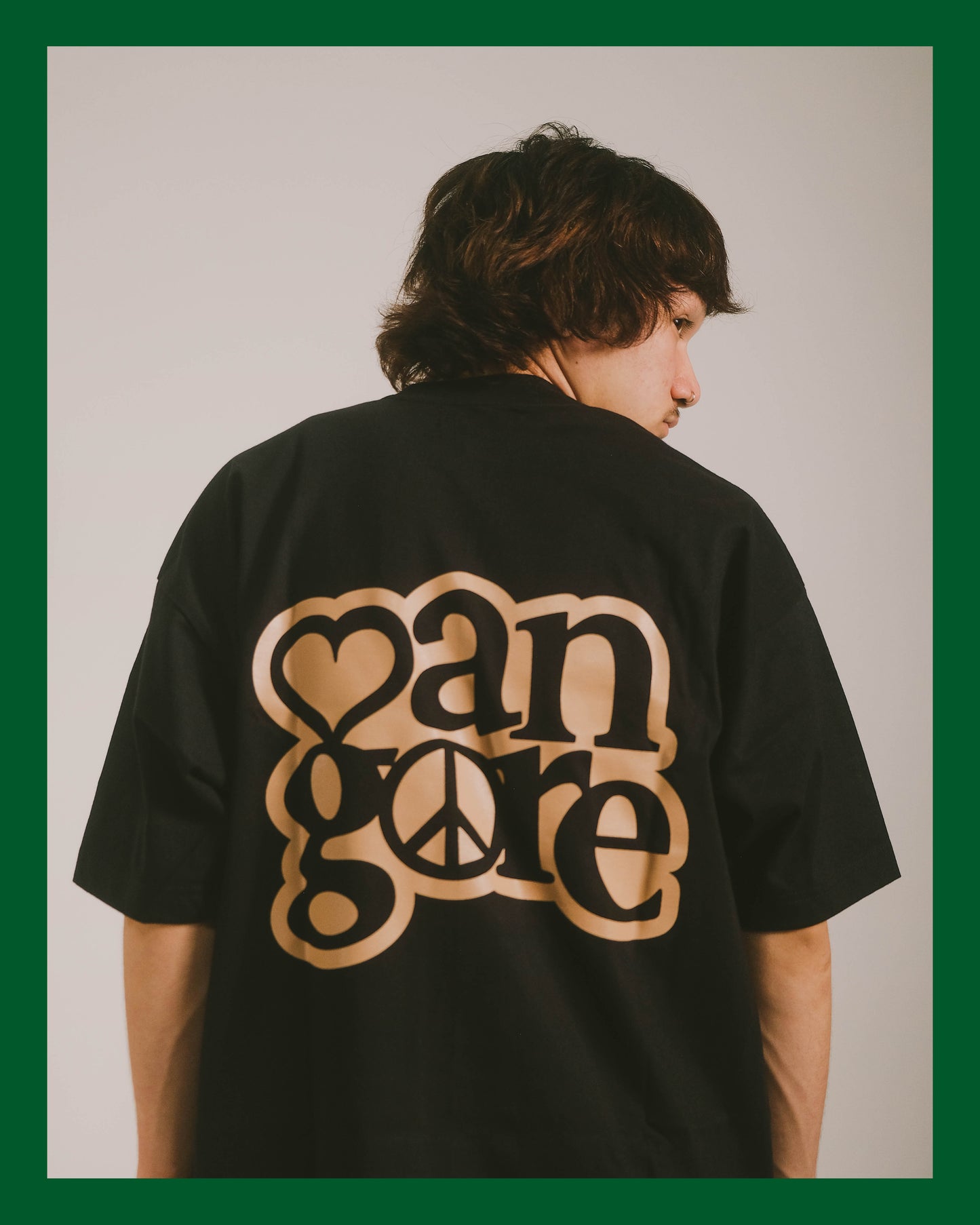 PEACE & LOVE - Boxy Tee