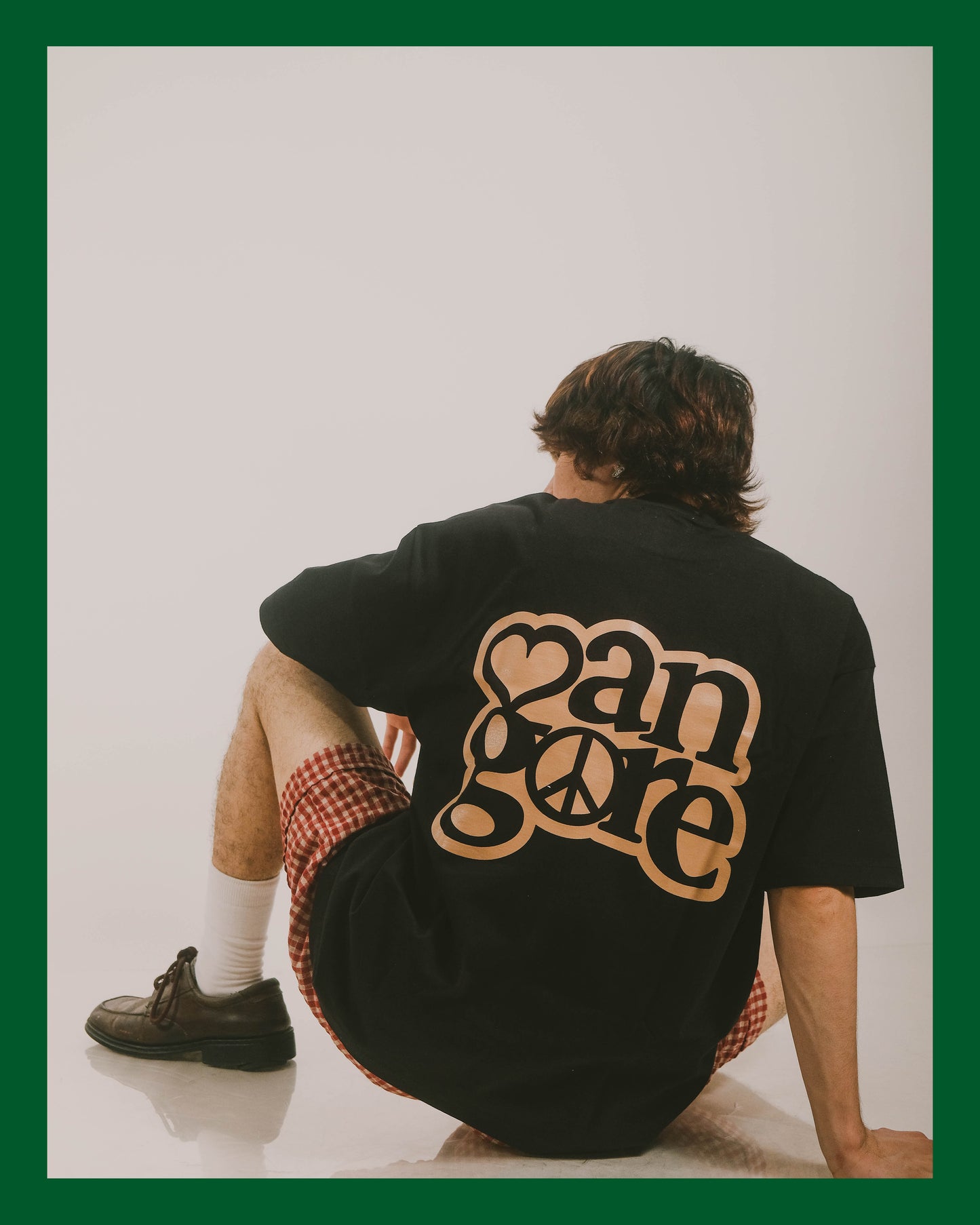 PEACE & LOVE - Boxy Tee