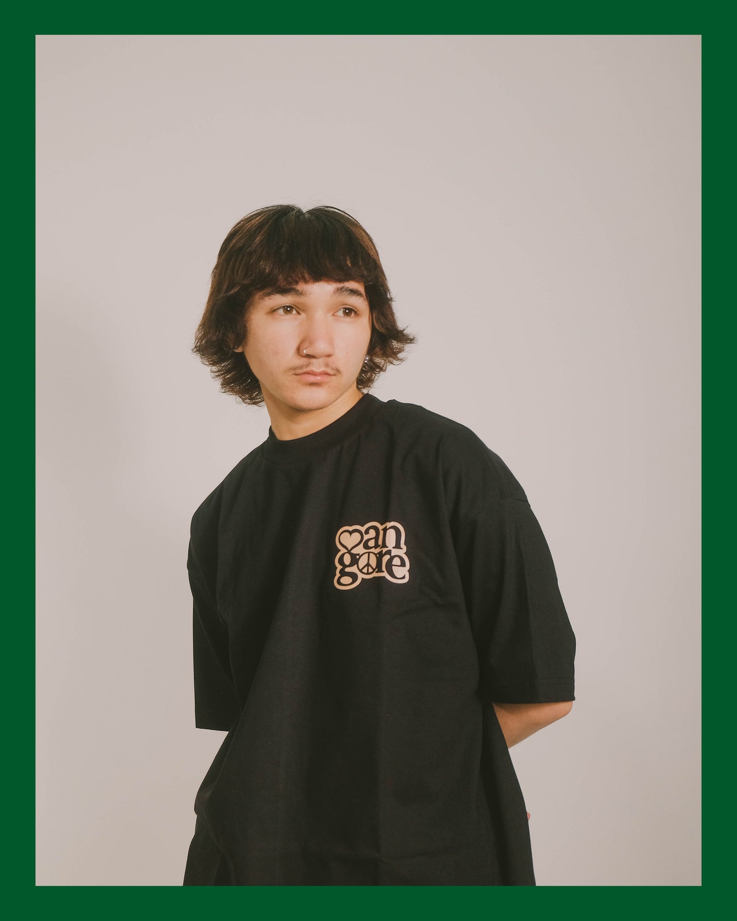 PEACE & LOVE - Boxy Tee